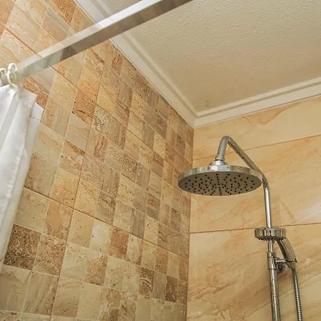 078 Views- Alicante アパート *