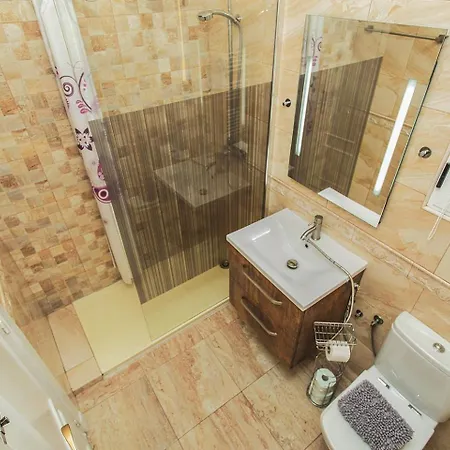 078 Views- Alicante アパート