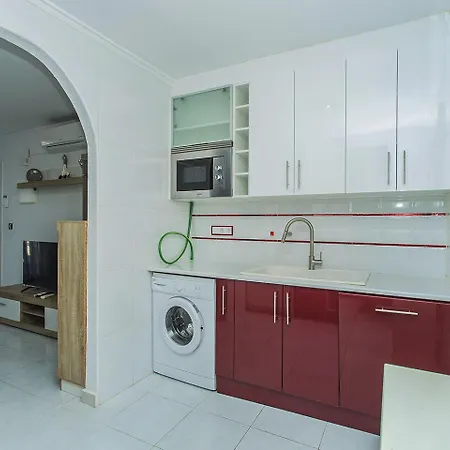 078 Views- Alicante アパート *